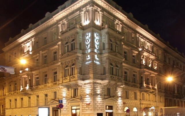 Boutique Hotel Seven Days Prague