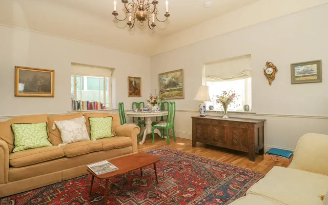 Mappowder Cottage