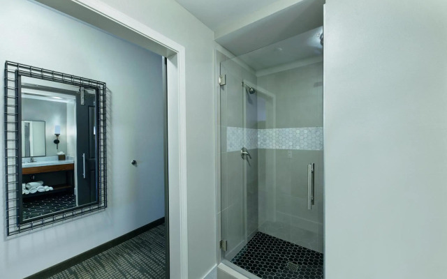 Oxford Suites Paso Robles