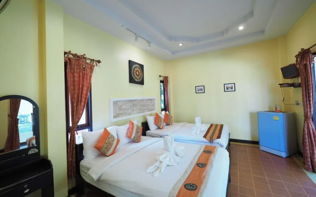 Pranburinoi Resort