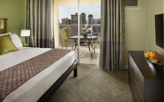 Skyline Island Colony Hotel