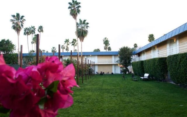 Travelodge Palm Springs