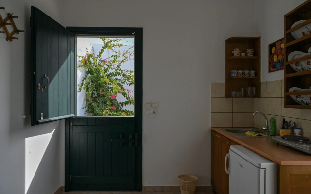 Abrami Traditional Villas & Studios