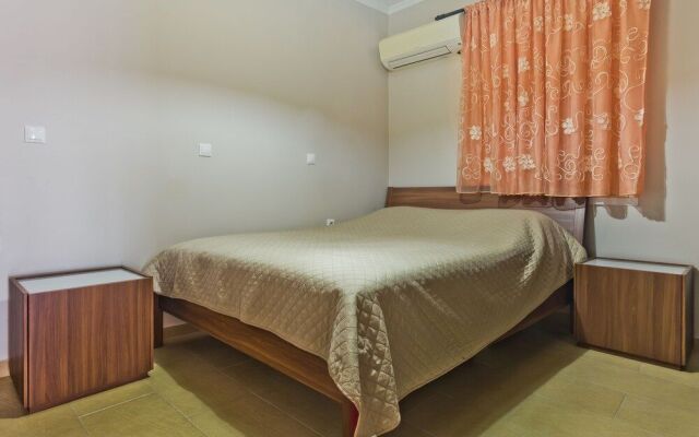 Lux SeaView Apartment