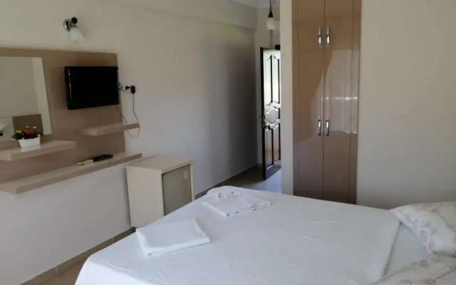 Nar Cicegi Otel Adrasan