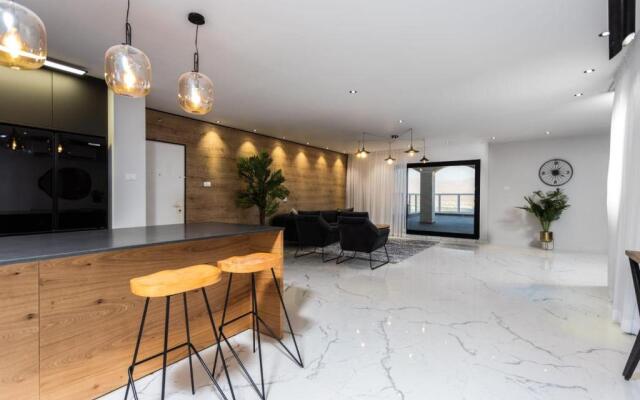 The 20th Floor
