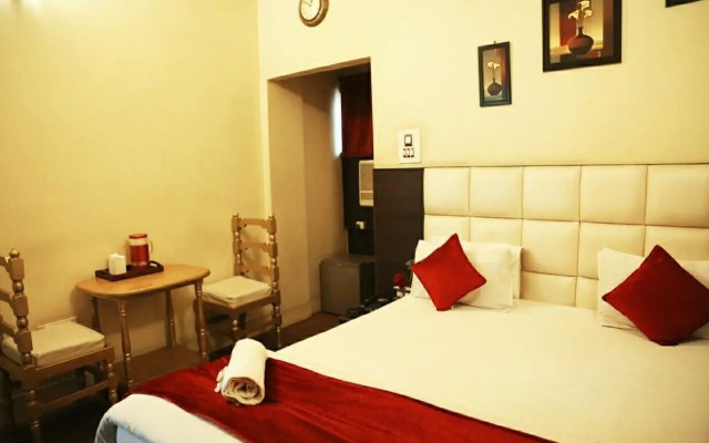 Hotel Holidei Inn
