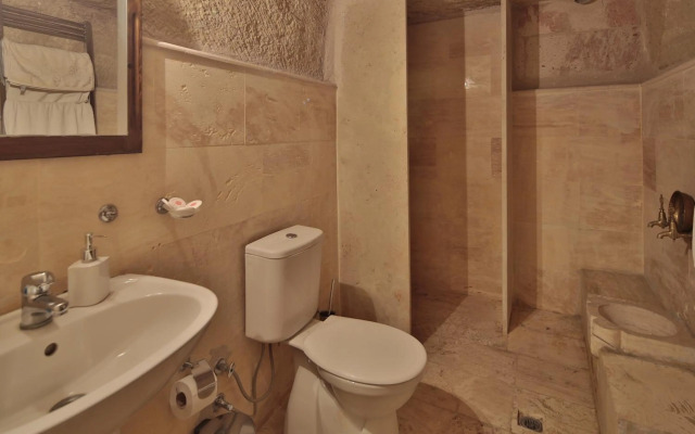Travel Inn Cave Hotel
