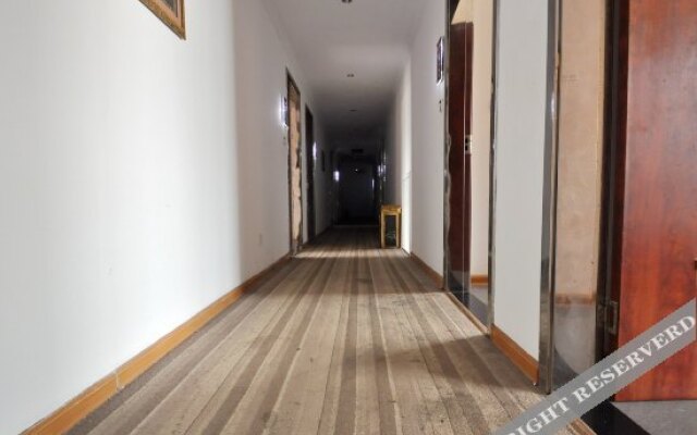 Qingmu Hotel (Ma'anshan Hexian Fukang Road)