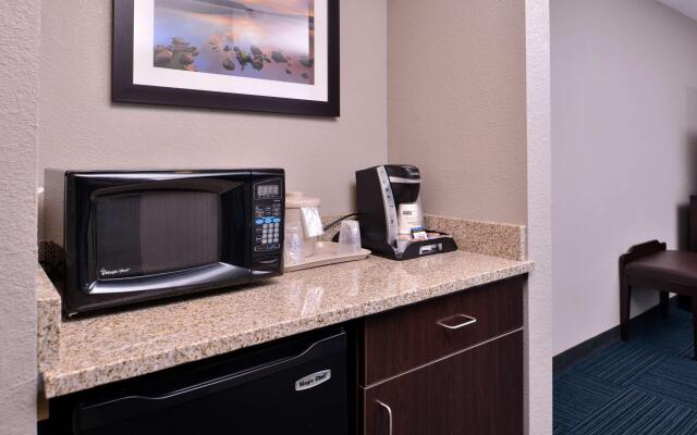 Best Western Hartford Hotel & Suites