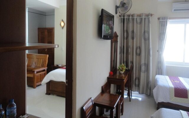 Hoang Yen Canary Hotel