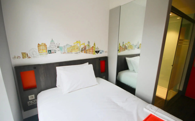 easyHotel Belfast