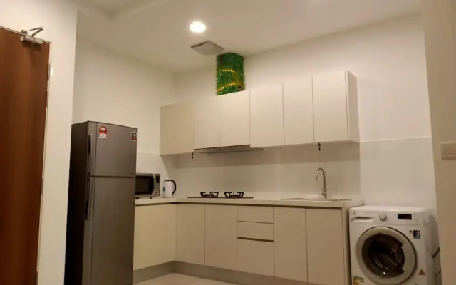 Summer Studio 2 - One South