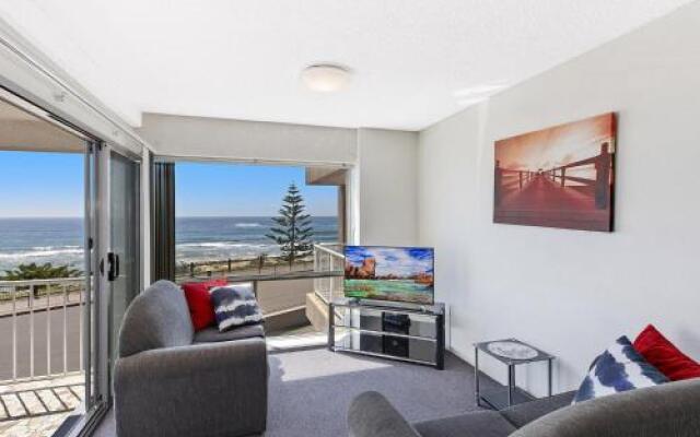 Dolphin Court Unit 6