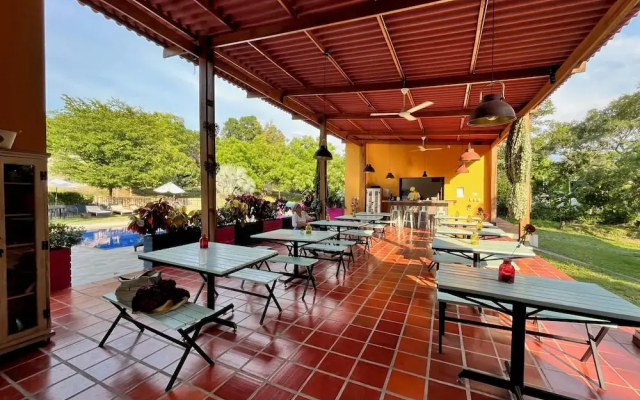 Mangoo Glamping