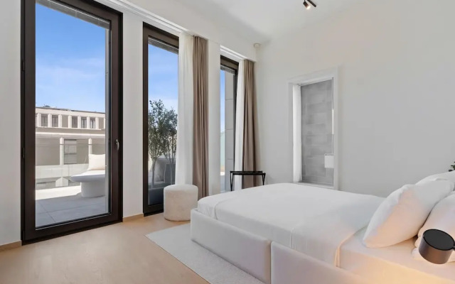 Voya Residence Zenit Royal - Luxury Apart Hotel with Rooftop Views & Concierge