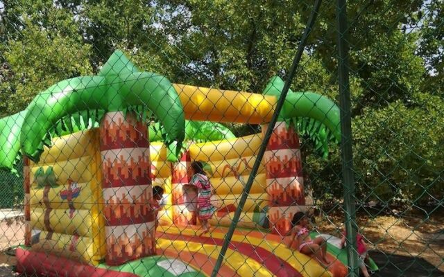 Domaine des Chênes Blancs - Camping