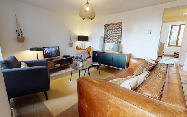 Sous les Tilleuls PARKING HYPERCENTRE 4-6 Personnes