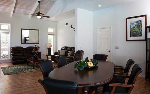 Hale Pinao - Four Bedroom House