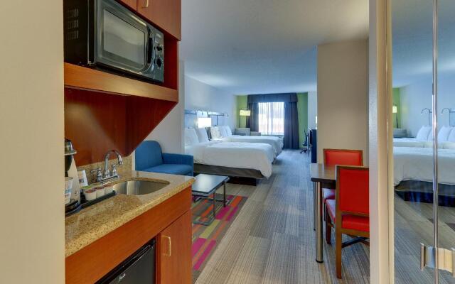 Holiday Inn Express Hotel & Suites Dayton-Centerville, an IHG Hotel