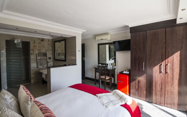 Head over Hills Luxury Retreat