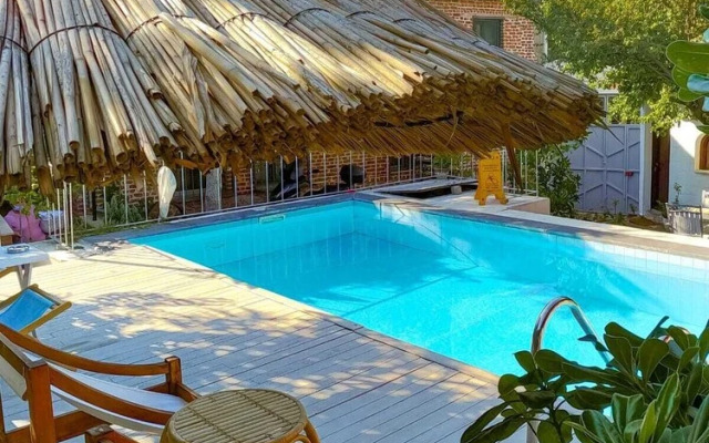 Attalos Suites Hotel
