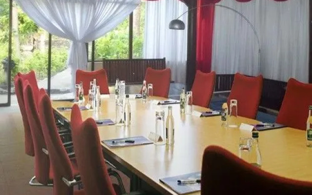 Amed Cafe & Hotel Kebun Wayan