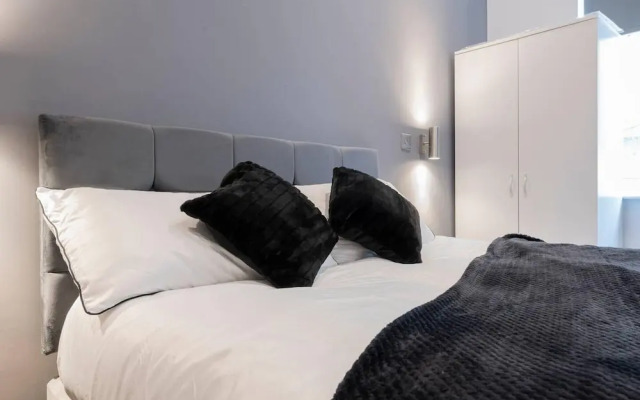 Cosy City Apartment - Your Home in Bradford!