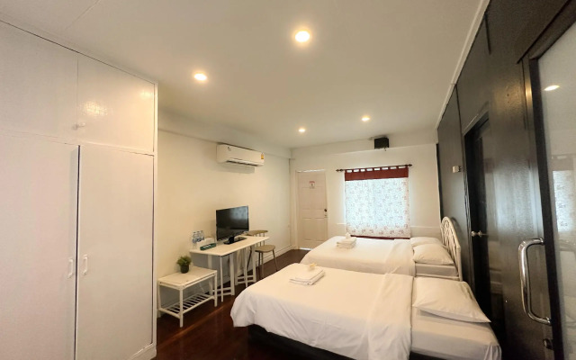White Lodge Hotel Bangkok