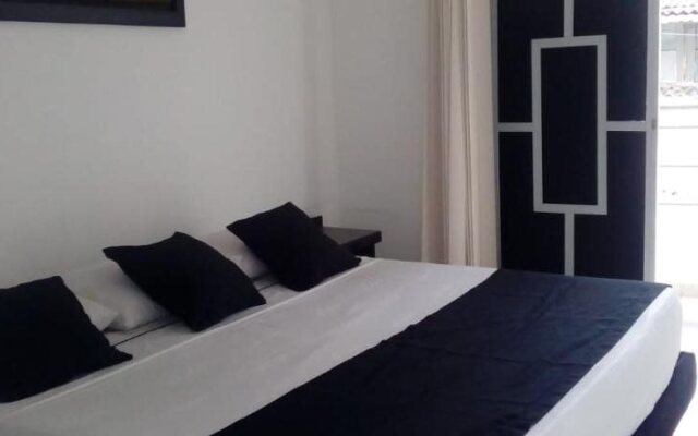 Confort Plaza Hotel