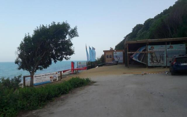 Villa Byala Grape House