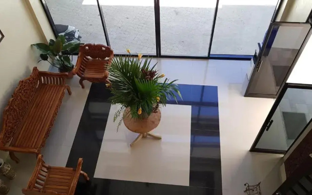 B&S Orchids suites hotel