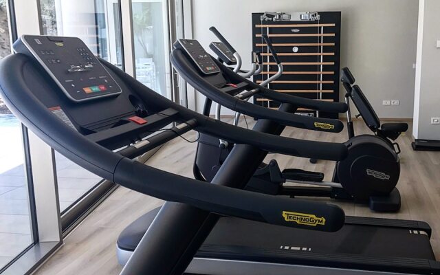 Youmami Lifestyle Suite Hotel