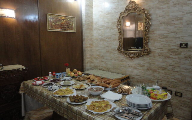 Sphinx Guest House