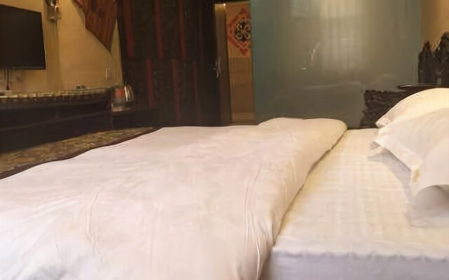 Midi Hotel