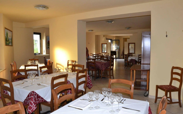 Bike Hotel Touring Gardone Riviera & Wellness