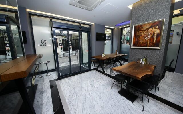 An Otel