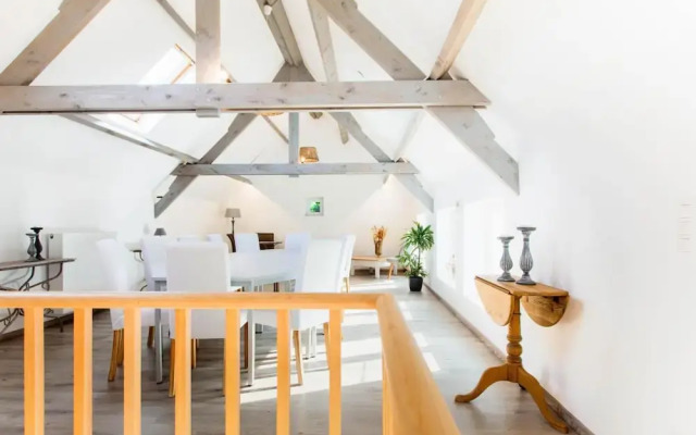 Luxe Historische Stadsvilla in Hartje Oudenaarde