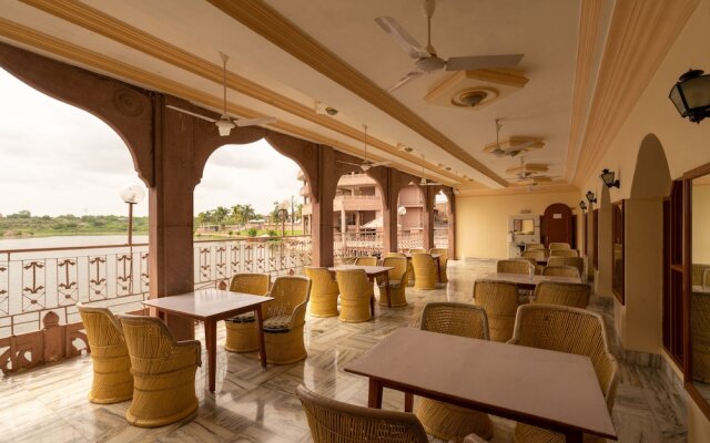 Lake View Hotel and Resort