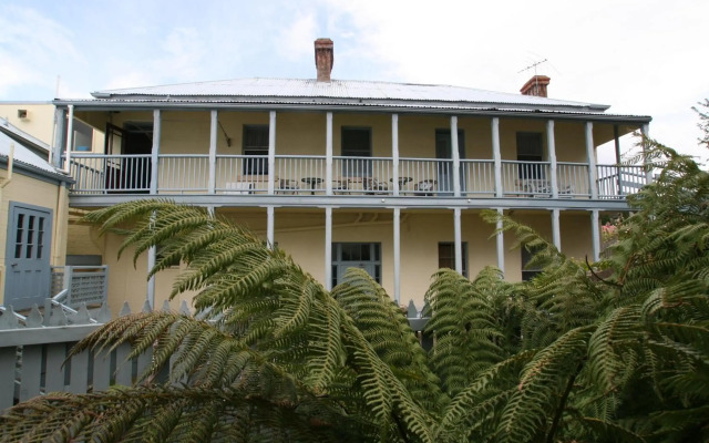 The Lodge on Elizabeth