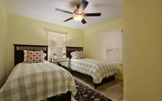 Cheerful Character House By Turnkey Vacation Rentals