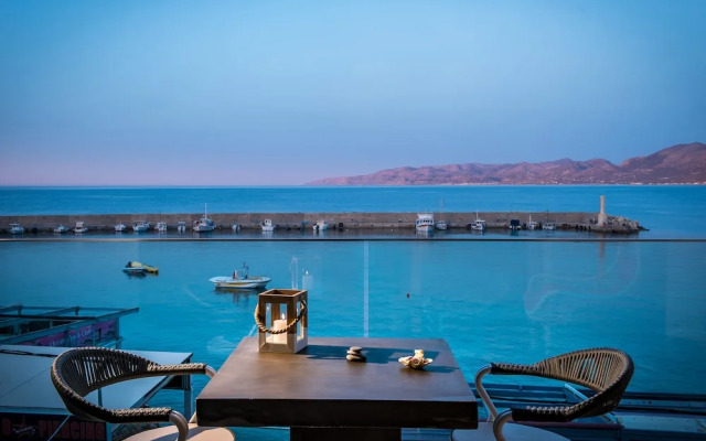 Cosmopolis Crete Suites
