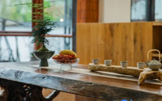 Xixia Mountain Retreat · Wild Luxury Mountain Views, Skiing, and Relaxed Family Vacation