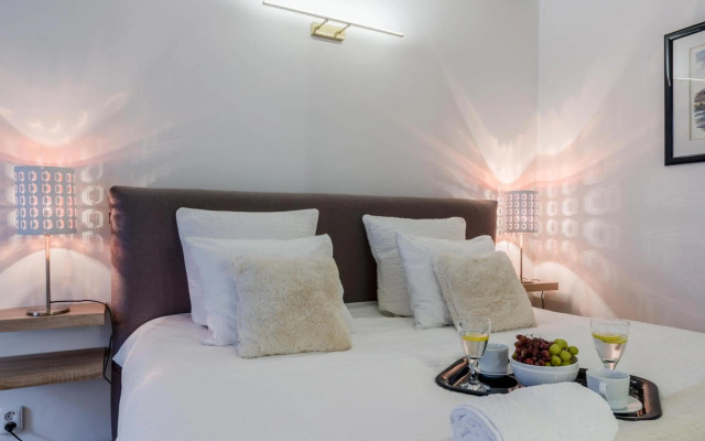 Royal Route Residence