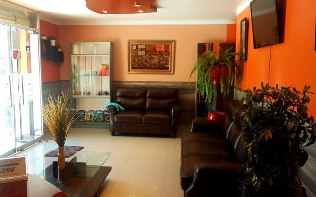 Hotel Los Nogales