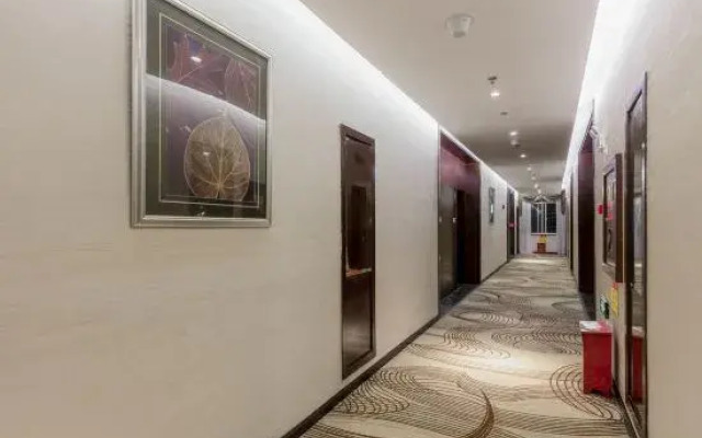 LinCang Jiayi Jinhui Hotel (Municipal People's Government Branch)