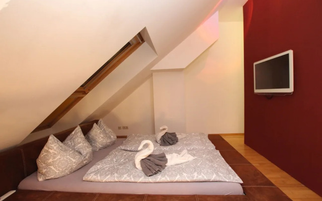 SLADKIY SLIVA Boutique Apartment