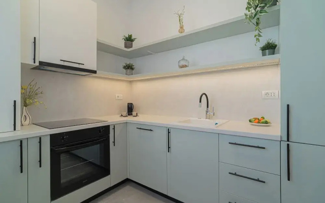 Vibrant & Spacious 3BR Condos on Amzei