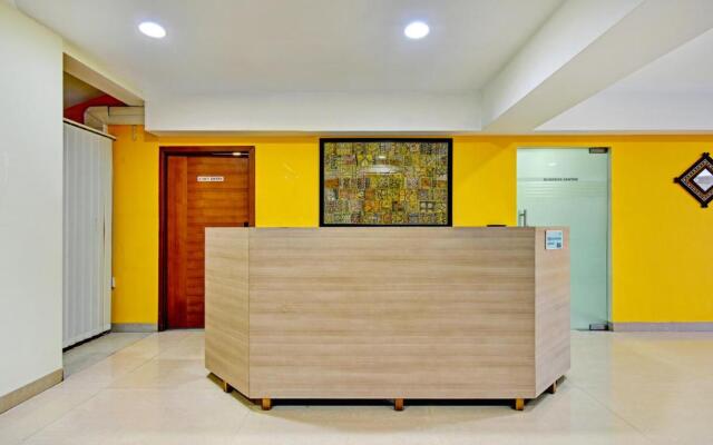 Treebo Vapr Guindy Ekkatuthangal