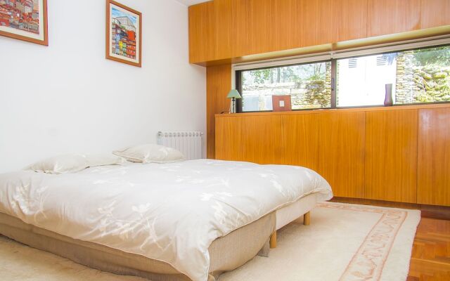 Liiiving in Caminha - Oak Tree Chill